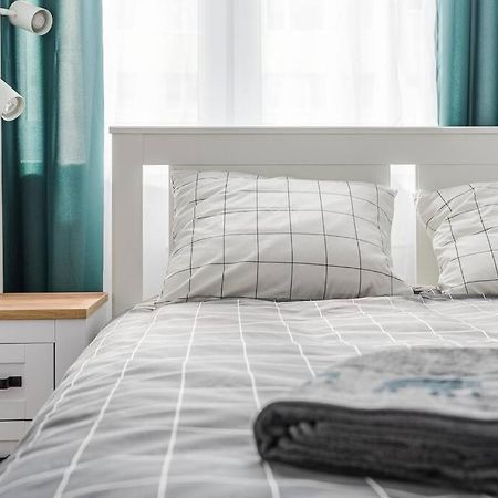 Uroczy Apartament 2 Pokoje - 10 Min Do Morza! Gdansk Luaran gambar