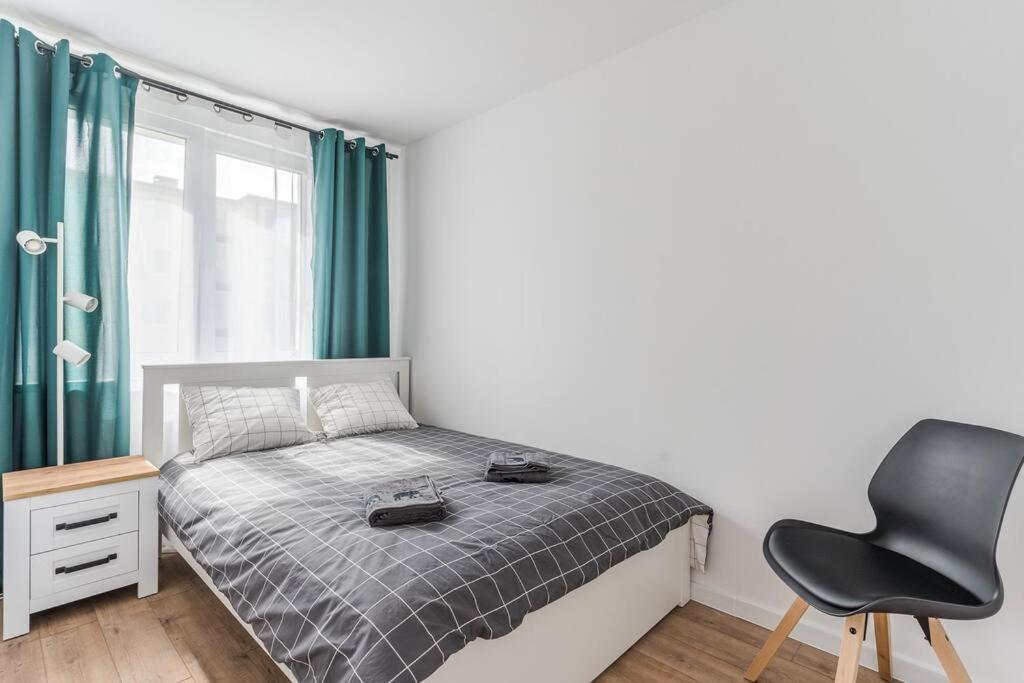 Uroczy Apartament 2 Pokoje - 10 Min Do Morza! Gdansk Luaran gambar